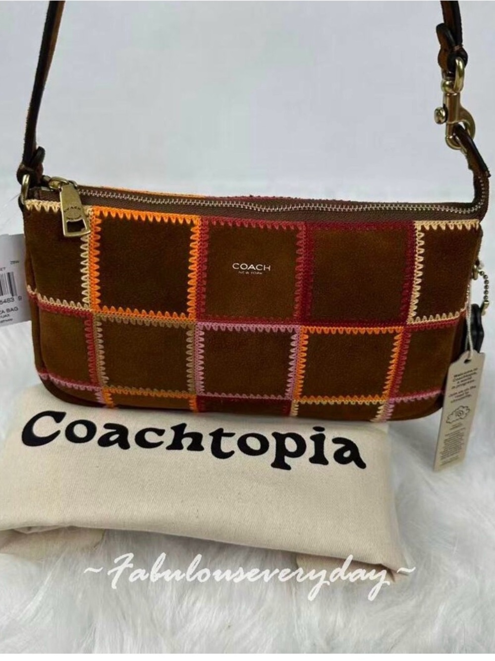 DO NOT BUY IM TRYING TO FIND BAG -  ISO!